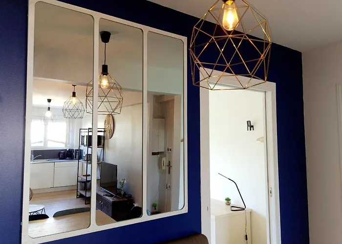 Bright, Large Balcony, Free Parking